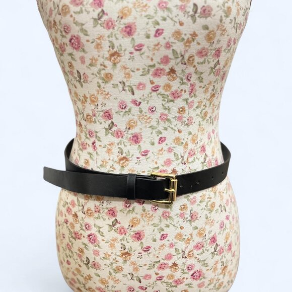 Michael Kors Black Leather Belt with Gold Buckle - Picture 1 of 3